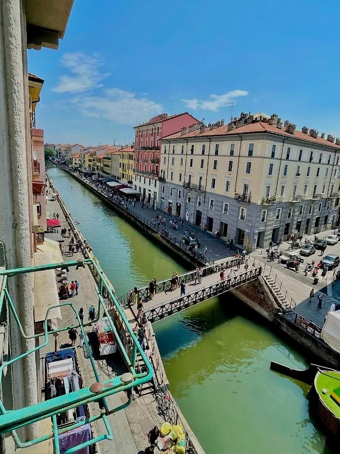 Milano Apartments Navigli - Alzaia 54 İtalya